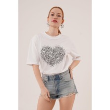 Trend Befaon Kalp Baskılı Crop Beyaz Tişört