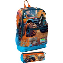 Coral High Ilkokul Erkek Çocuklarına Özel Dört Gözlü Sırt Çantası ve Kalemlik Seti- Mavi Turuncu Arazi Aracı