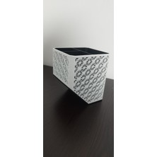 Desenli 3 Bölmeli Yatay Kalemlik || 3D Baskı Dayanıklı Pla Malzeme || Siyah ve Beyaz || 9X10X11 cm | Kalem Kutusu