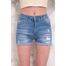 Kadın Likralı Duble Paça Yıpratmalı Denim Mini Şort