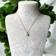 Yuvarlak Iri Parlak Taşlı Şık Çelik Kolye