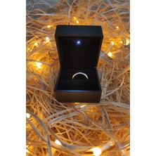 Sionar  Siyah Işıklı Yüzük Kutusu 1 Adet