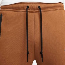 Nike Tech Fleece Jogger FB8002-281