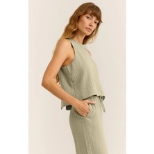 Kadın Müslin Bluz & Pantolon Takımı – Oval Yaka, %100 Pamuk 2 Kat Müslin Kumaş – Hafif, Nefes Alabilen ve Konforlu Yapısıyla Plaj, Tekne ve Günlük Kullanım Için Mükemmel Yaz Seti