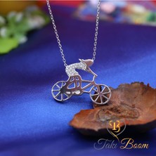 Bisiklet Süren Kız Figürlü Kolye, Bisiklet Tutkunları Için Özel Tasarım, Dinamik Sporcu Kız Figürü