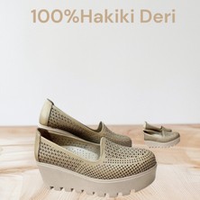 2403 Bej Deri Dolgu Topuk Ayakkabı