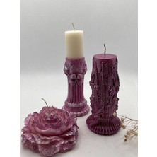 Kendinden Şamdanlı Sanatsal,sarmal ve Şakayık Çiçeği Metalik Pembe Altın Renk 3 Lü Mum Seti