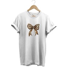 Leopar Desenli Toka Kurdele Baskılı %100 Pamuk Regular Fit Bisiklet Yaka T-Shirt