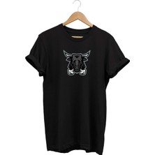 Boğa Baskılı T-Shirt