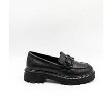 Venüs Kadın Hakiki Deri Toka Detaylı Loafer Günlük Ayakkabı VN11530Y Siyah