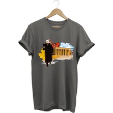 Atatürk Anıtkabir 10 Kasım 29 Ekim 23 Nisan 19 Mayıs Cumhuriyet Sonsuza Kadar Regular Fit T-Shirt