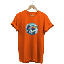 Alabalık Baskılı Balıkçılık %100 Pamuk Regular Fit Bisiklet Yaka T-Shirt