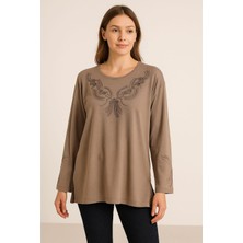 Kolları ve Kendi Taş Işlemeli Kadın Bluz Açık Kahverengi