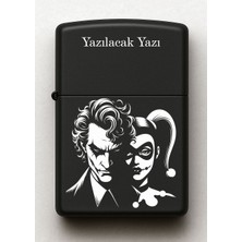 Joker ve Harley Quinn Desenli Kişiye Özel Isimli Siyah Benzinli Metal Çakmak