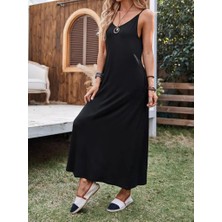 Arben Boutique Kadın Ip Askılı Derin Geniş V Yakalı Uzun Viskon Elbise