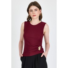 Bordo Yan Toka Detaylı Büzgülü Kolsuz Bluz 020