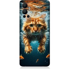 Infinix Hot 12 Uyumlu Suda Yüzen Kedi  Desenli Silikon Kılıf