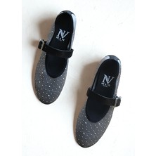 Gümüş File Taşlı Tek Bantlı Kadın Rahat ve Şık Babet