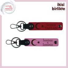 Isim Yazılabilen Ay Yıldız Motifli Anahtarlık Takımı – Sevdiklerine Anlamlı Armağan, Kırmızı-Pembe