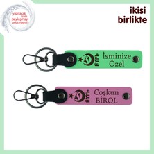 Veda Hediyesi – Ayyıldız Kurt Göktürk Desenli, Kişisel Isimli Anahtarlık Seti, Fıstık Yeşil-Pembe