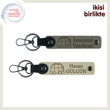 Karavanda Tanışanlara Özel Hediyelik, Kişisel Anahtarlık 2’li Set, Isim Yazılı, Kül Gri-Sütlü Kahve