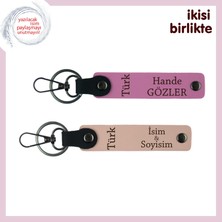 Aşkın ve Sadakatin Sembolü – Özel Türk Yazısı Desenli Anahtarlık Takımı, Pembe-Yavru Ağzı