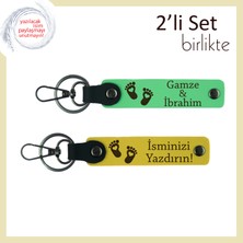 Yeni Anne ve Babaya Duygusal Sürpriz, Kalpli Ayak Figürlü Isimli Anahtarlık Takım, Fıstık Yeşil-Sarı