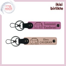 Doğa Aşığına Özel, Karavan Temalı Kişiye Özel Anahtarlık 2’li Takım, Pembe-Yavru Ağzı