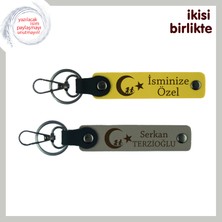 Miaju Birlikte Yazılan Hikâyeye Hediye – Çocuk ve Ayyıldız Isimli Deri Anahtarlık Takımı, Sarı-Kül Gri