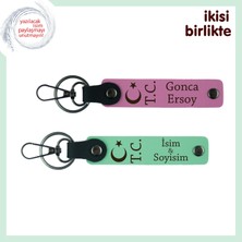 Miaju Teyzeye Kalpten Gelen Armağan – Ay Yıldız Tc Desenli Isimli Deri Anahtarlık, Pembe-Yeşil