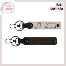 Miaju Evlilik Yıl Dönümüne Şarkılı Anı, Kişiye Özel Nota Temalı Anahtarlık Takımı, Pudra-Koyu Kahve