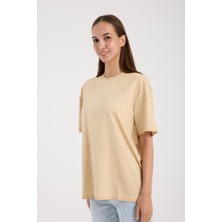 %100 Pamuk Kadın Oversize T-Shirt Şık ve Rahat Giyim