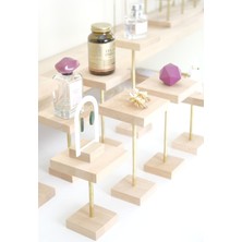 About The Perfect 3'lü Ahşap Ayaklı Şık Stand Display, Modern ve Şık Tasarım ile Sergileme Kolaylığı