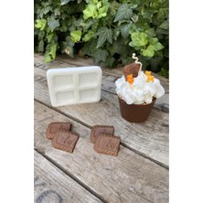 Yarım Dörtlü Silikon Mum Kalıbı Beyaz, Şık ve Kullanışlı Dekoratif Ürün