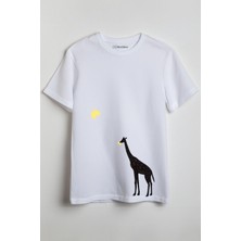 Merch&ice Dolunayda Zürafa Baskılı Unisex T-Shirt Beyaz