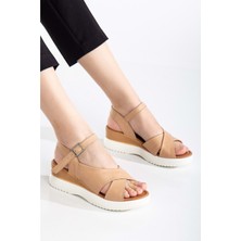 Kadın Hakiki Deri Bilekten Bağlı Yüksek Taban Sandalet - Nude