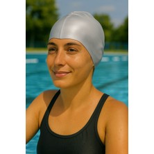 About The Perfect Gri Silikon Bone Deluxe Yüzme Havuzu ve Deniz Bonesi, Konfor ve Şıklık Sağlar