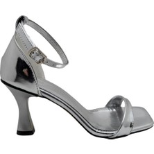 Divelle | Kadın Tek Bant Abiye Topuklu Ayakkabı - Platin - 39