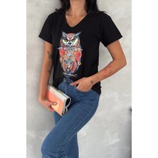 Kadın Siyah V Yaka Baykuş Pul Payet Işlemeli %100 Pamuk T-Shirt