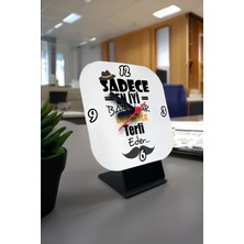 Beyaz Kare Masa Saati, Şık ve Zarif Hediye Seçeneği