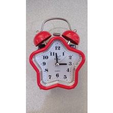 Kırmızı Yıldız Tasarımlı Şık Çalar Saat, Modern ve Kullanışlı Saat