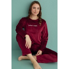 Kadın Uzun Kol Kadife Bordo Pijama Takımı C1T3N1O66-12