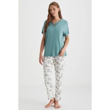 Kadın Yeşil Dantel Yaka Pijama Takımı – Viskon, Kısa Kollu, Yazlık C9T0N72