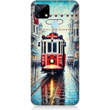 Realme C25 Uyumlu Yağmurlu Sokakta Kırmızı Tramvay  Desenli Silikon Kılıf