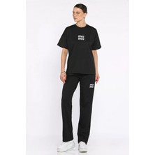 Kadın Nakış Detaylı Tişört Pantolon Ikili Takım P-00017644