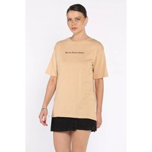 Kadın Yazı Baskılı Taşlı Bisiklet Yaka Tişört P-00017582