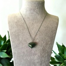 Kalp Yeşim Taşı Uçlu Doğal Taş Kolye