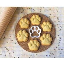 Pati Şeklinde 3 Adet Kurabiye Kalıbı – Sevimli ve Pratik Tasarım