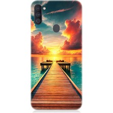 Samsung Galaxy A11 Uyumlu Gün Batımına Uzanan Iskele  Desenli Silikon Kılıf
