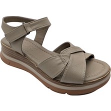 Joliessa - Kadın Hakiki Deri Cırtcırtlı Sandalet - Vizon - 38